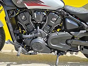 Used 2025 Indian 101 Scout Red - Interior and Exterior details 15