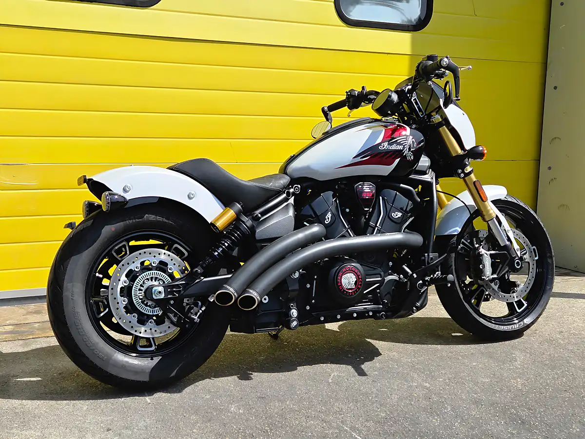 Used 2025 Indian 101 Scout Red - Interior and Exterior details 4
