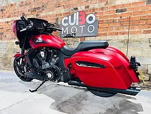 Used 2025 Indian Chieftain Powerplus Dark Horse Red - Interior and Exterior details 13