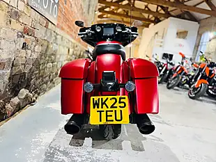 Used 2025 Indian Chieftain Powerplus Dark Horse Red - Interior and Exterior details 18
