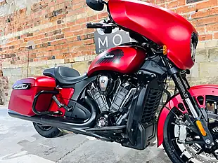 Used 2025 Indian Chieftain Powerplus Dark Horse Red - Interior and Exterior details 6