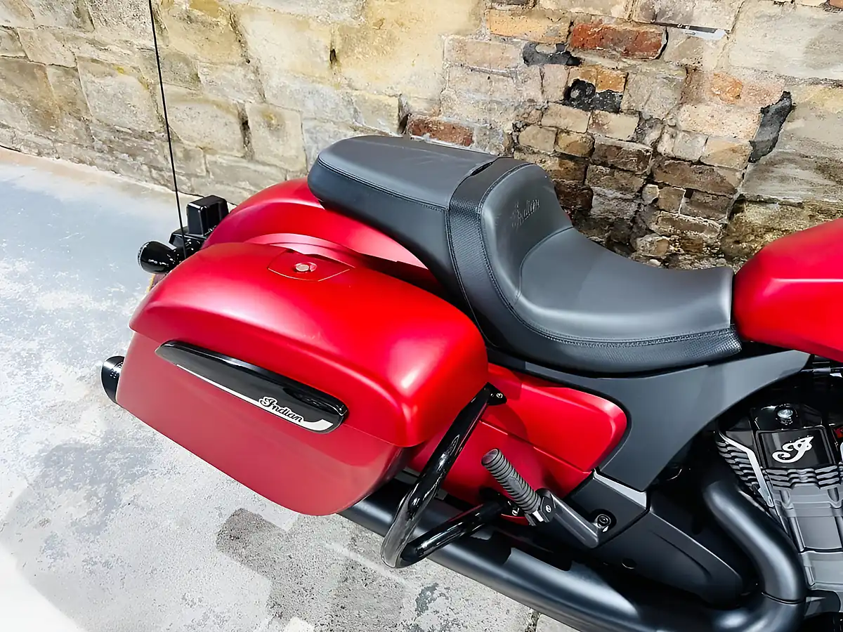 Used 2025 Indian Chieftain Powerplus Dark Horse Red - Interior and Exterior details 9