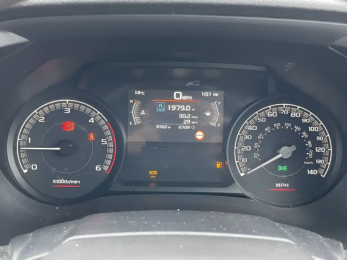 Used 2025 Isuzu D-Max DL20 Black - Interior and Exterior details 18