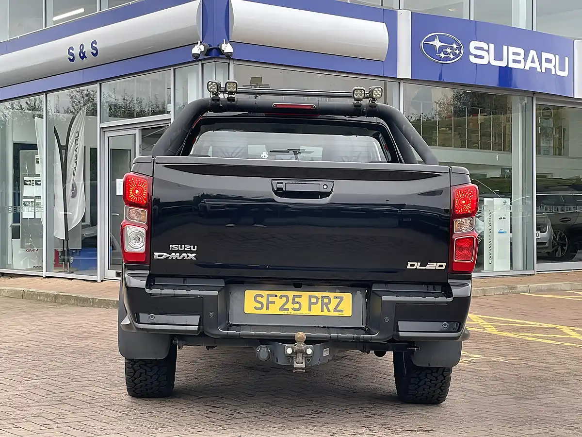 Used 2025 Isuzu D-Max DL20 Black - Interior and Exterior details 6