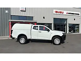 Used 2025 Isuzu D-Max Utility Diff Lock White - Interior and Exterior details 6