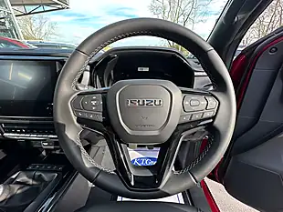Used 2025 Isuzu D-Max V-Cross Spinel Red - Interior and Exterior details 13