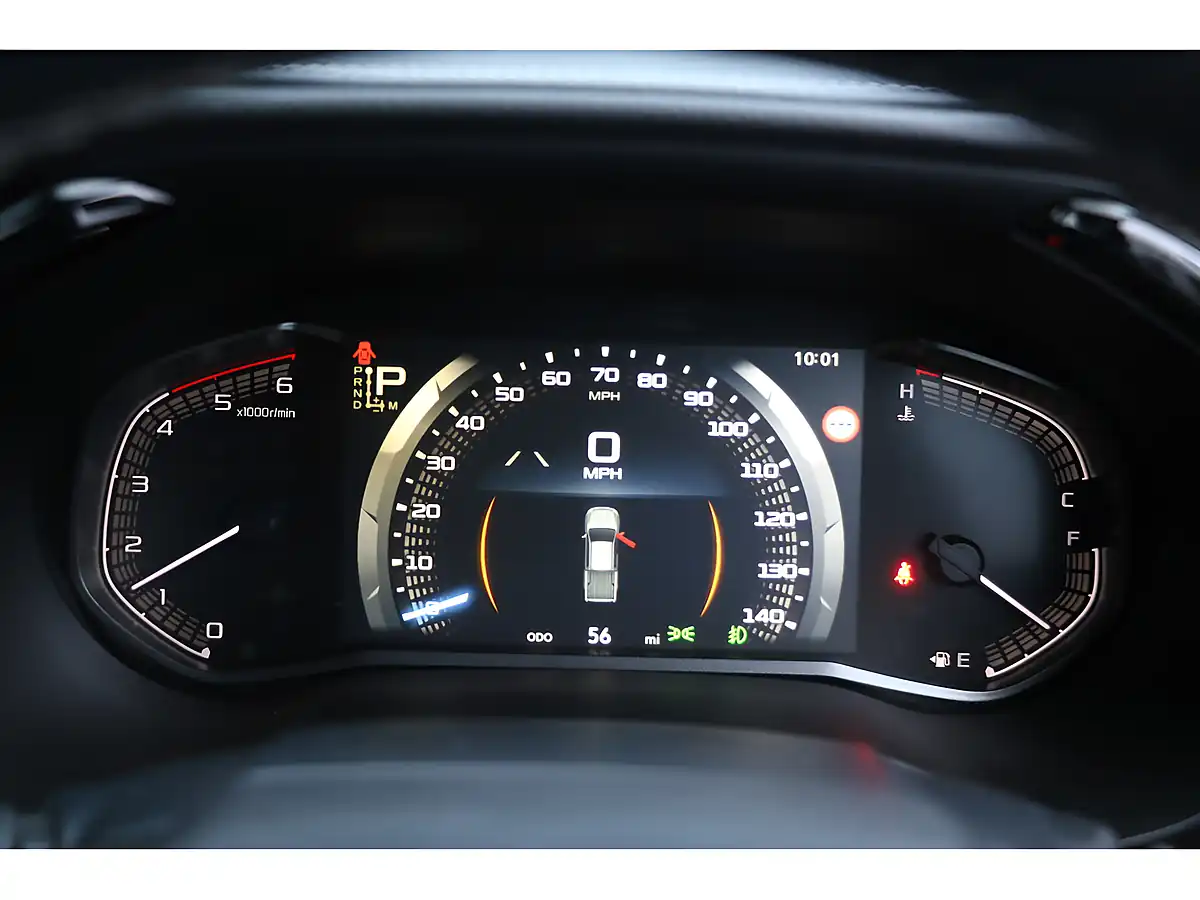 Used 2025 Isuzu D-Max V-Cross Steel Edition Grey - Interior and Exterior details 10