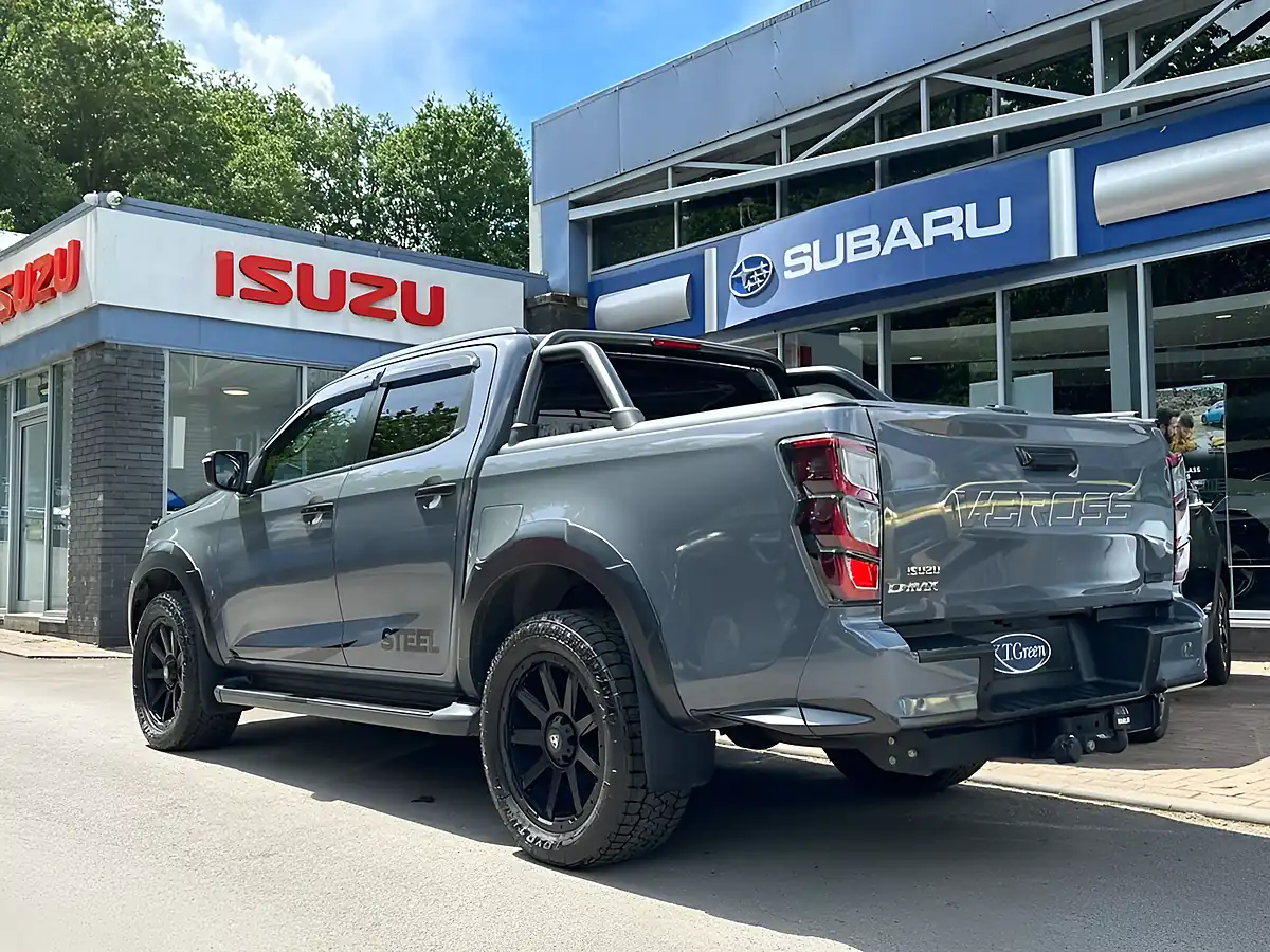 Used 2025 Isuzu D-Max V-Cross Steel Edition Grey - Interior and Exterior details 3
