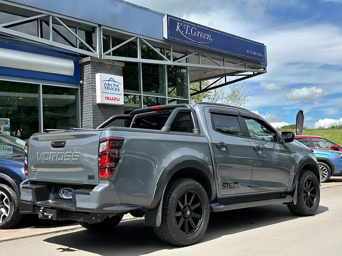 Used 2025 Isuzu D-Max V-Cross Steel Edition Grey - Interior and Exterior details 4