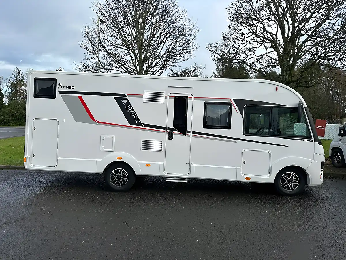 Used 2025 Itineo SB740 Advance Edition - Front View