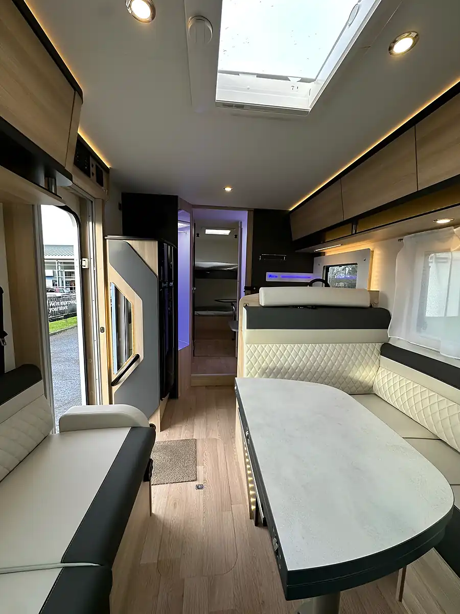 Used 2025 Itineo SB740 Advance Edition - Interior and Exterior details 12