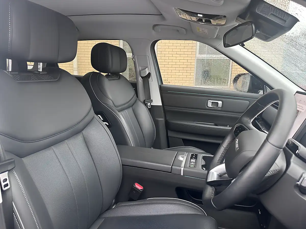 Used 2025 Jaecoo 7 Luxury Blue - Interior and Exterior details 10
