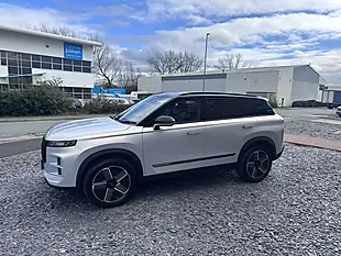 Used 2025 Jaecoo 7 Luxury Silver - Interior and Exterior details 5