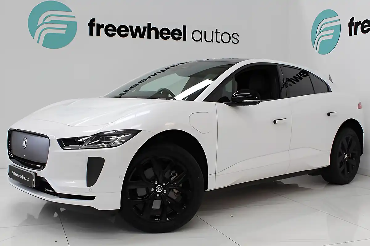 Used 2025 Jaguar I-Pace R-Dynamic Hse Black White - Front View