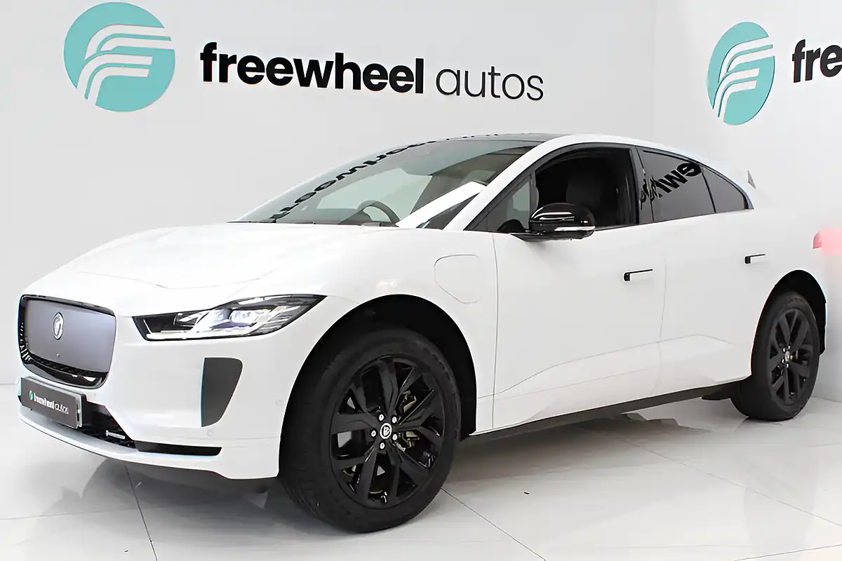 Used 2025 Jaguar I-Pace R-Dynamic Hse Black White - Interior and Exterior details 2