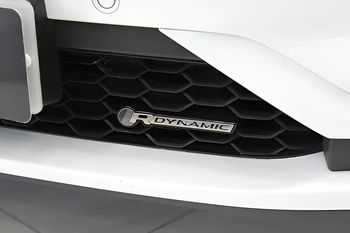 Used 2025 Jaguar I-Pace R-Dynamic Hse Black White - Interior and Exterior details 6