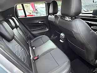 Used 2025 Jeep Avenger Altitude Grey - Interior and Exterior details 11