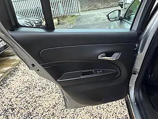 Used 2025 Jeep Avenger Altitude Grey - Interior and Exterior details 13