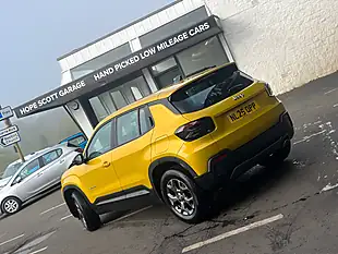 Used 2025 Jeep Avenger Longitude Yellow - Interior and Exterior details 7
