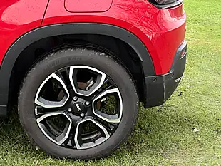 Used 2025 Jeep Avenger Summit Red - Interior and Exterior details 11