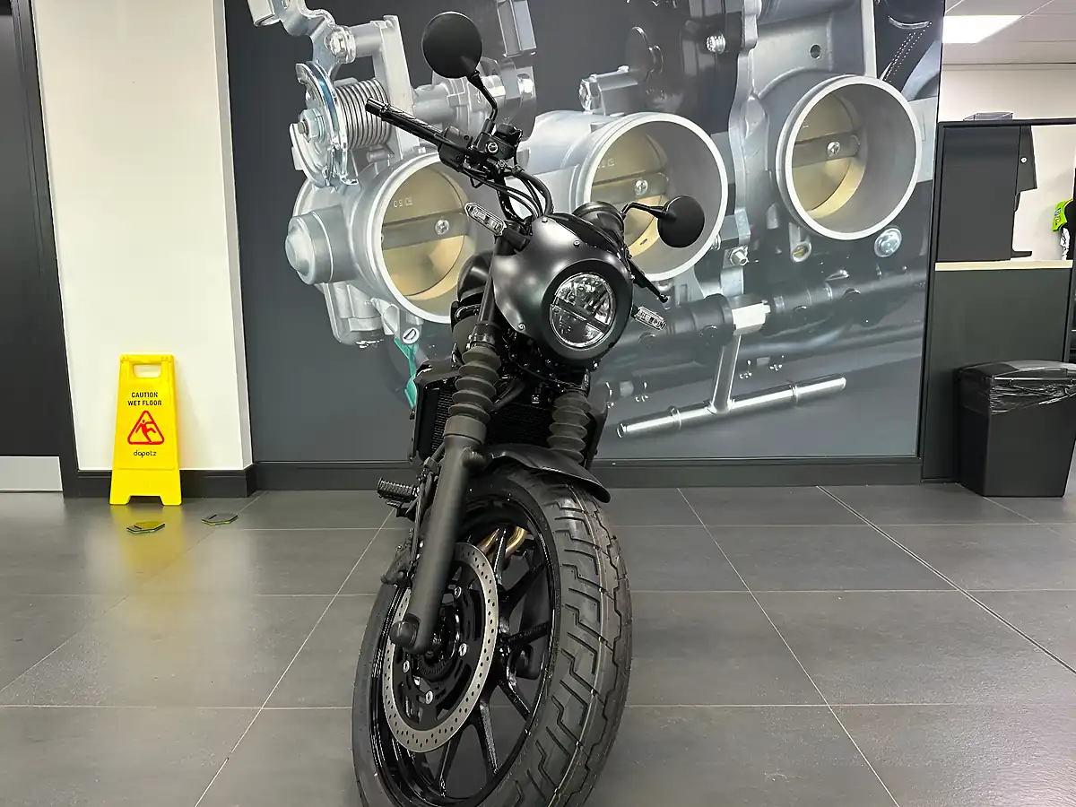 Used 2025 Kawasaki Eliminator 500 Se - Interior and Exterior details 5