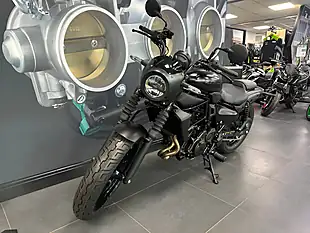 Used 2025 Kawasaki Eliminator 500 Se - Interior and Exterior details 6