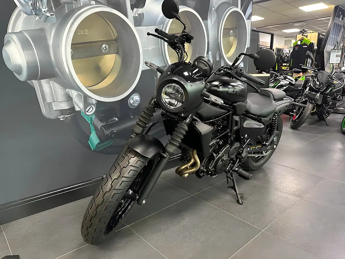 Used 2025 Kawasaki Eliminator 500 Se - Interior and Exterior details 6