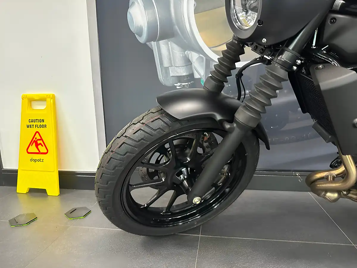Used 2025 Kawasaki Eliminator 500 Se - Interior and Exterior details 7