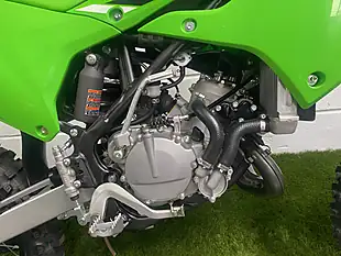 Used 2025 Kawasaki KX112 Green - Interior and Exterior details 13