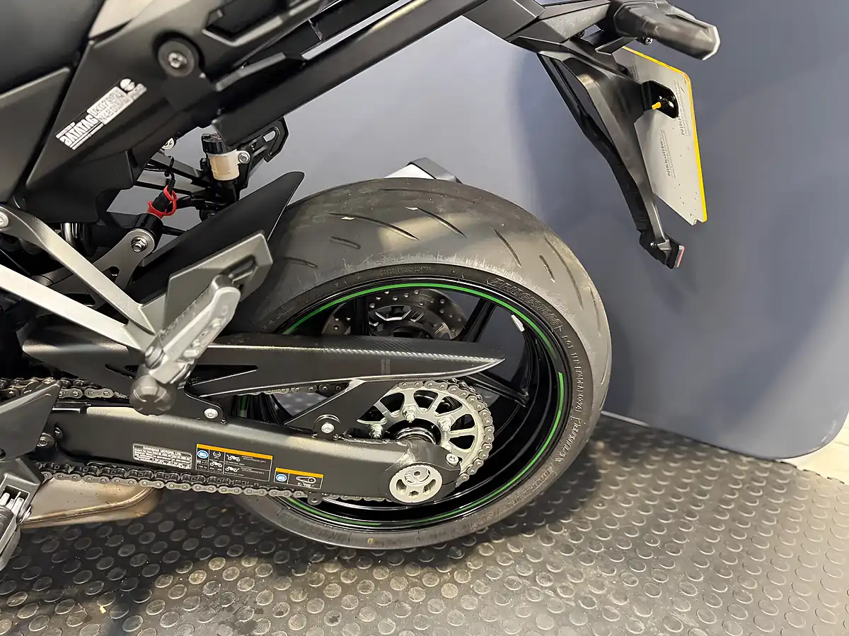 Used 2025 Kawasaki Ninja 1000SX - Interior and Exterior details 19