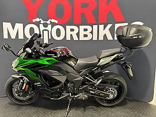 Used 2025 Kawasaki Ninja 1000SX - Interior and Exterior details 4