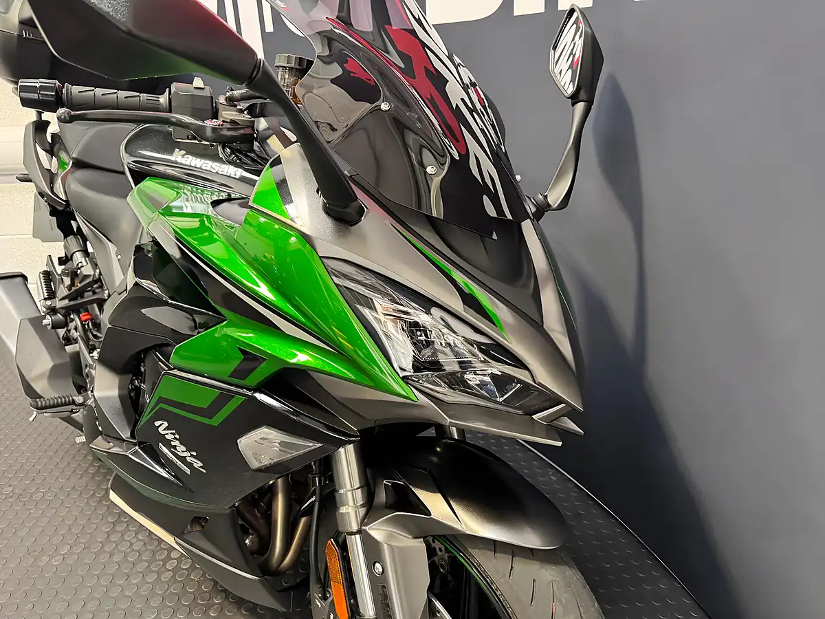 Used 2025 Kawasaki Ninja 1000SX - Interior and Exterior details 7