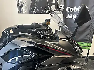 Used 2025 Kawasaki Ninja 1100 Sx Se Grey - Interior and Exterior details 7