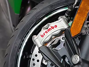 Used 2025 Kawasaki Ninja H2 Sx Se Green - Interior and Exterior details 8