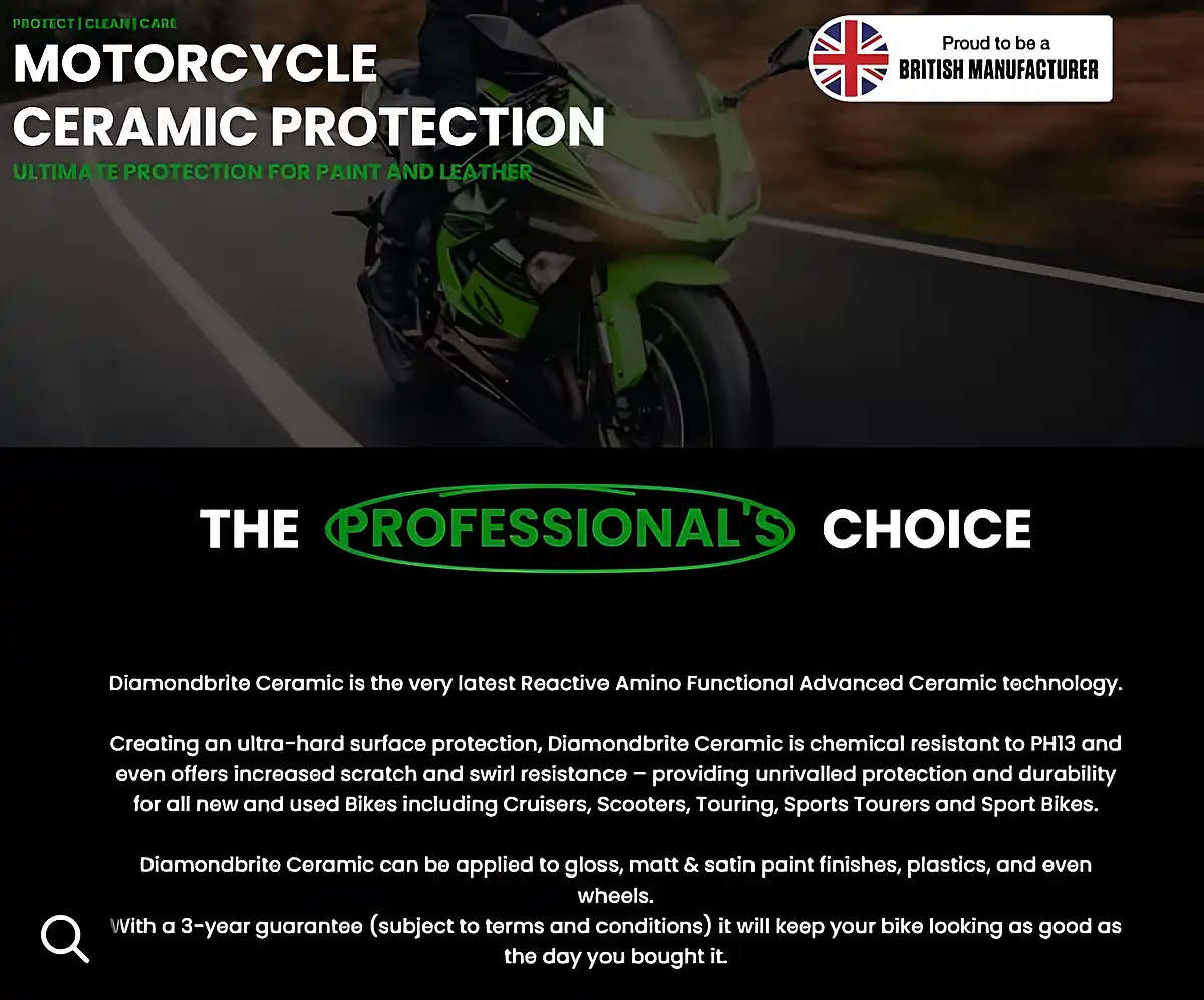 Used 2025 Kawasaki Ninja ZX-6R Ex-Demo Green/Black/White - Interior and Exterior details 2