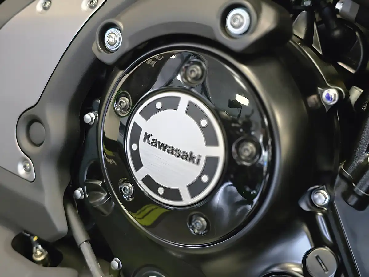 Used 2025 Kawasaki Vulcan S Black - Interior and Exterior details 14