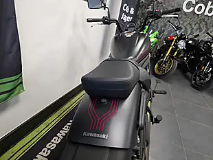 Used 2025 Kawasaki Vulcan S Black - Interior and Exterior details 16