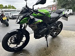Used 2025 Kawasaki Z125 Br Green - Interior and Exterior details 7
