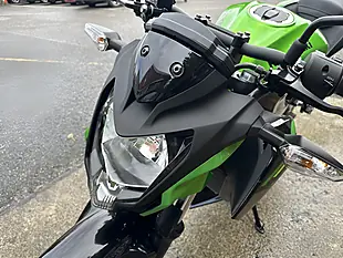 Used 2025 Kawasaki Z125 Br Green - Interior and Exterior details 8
