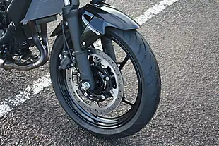 Used 2025 Kawasaki Z500 Black/Grey - Interior and Exterior details 14