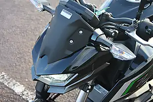 Used 2025 Kawasaki Z500 Black/Grey - Interior and Exterior details 18