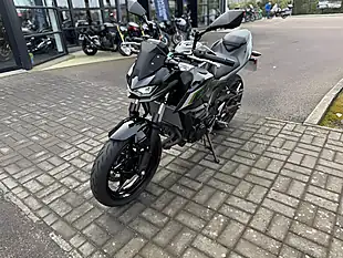 Used 2025 Kawasaki Z500 S Black/Grey - Interior and Exterior details 5