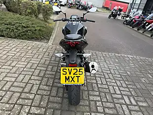 Used 2025 Kawasaki Z500 S Black/Grey - Interior and Exterior details 8