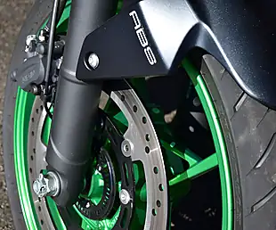 Used 2025 Kawasaki Z500 Se Green - Interior and Exterior details 10