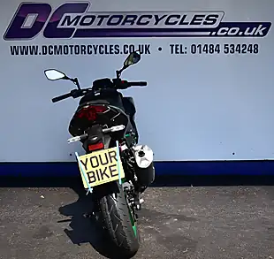 Used 2025 Kawasaki Z500 Se Green - Interior and Exterior details 7
