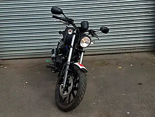 Used 2025 Keeway K-Light 125 Black - Interior and Exterior details 4