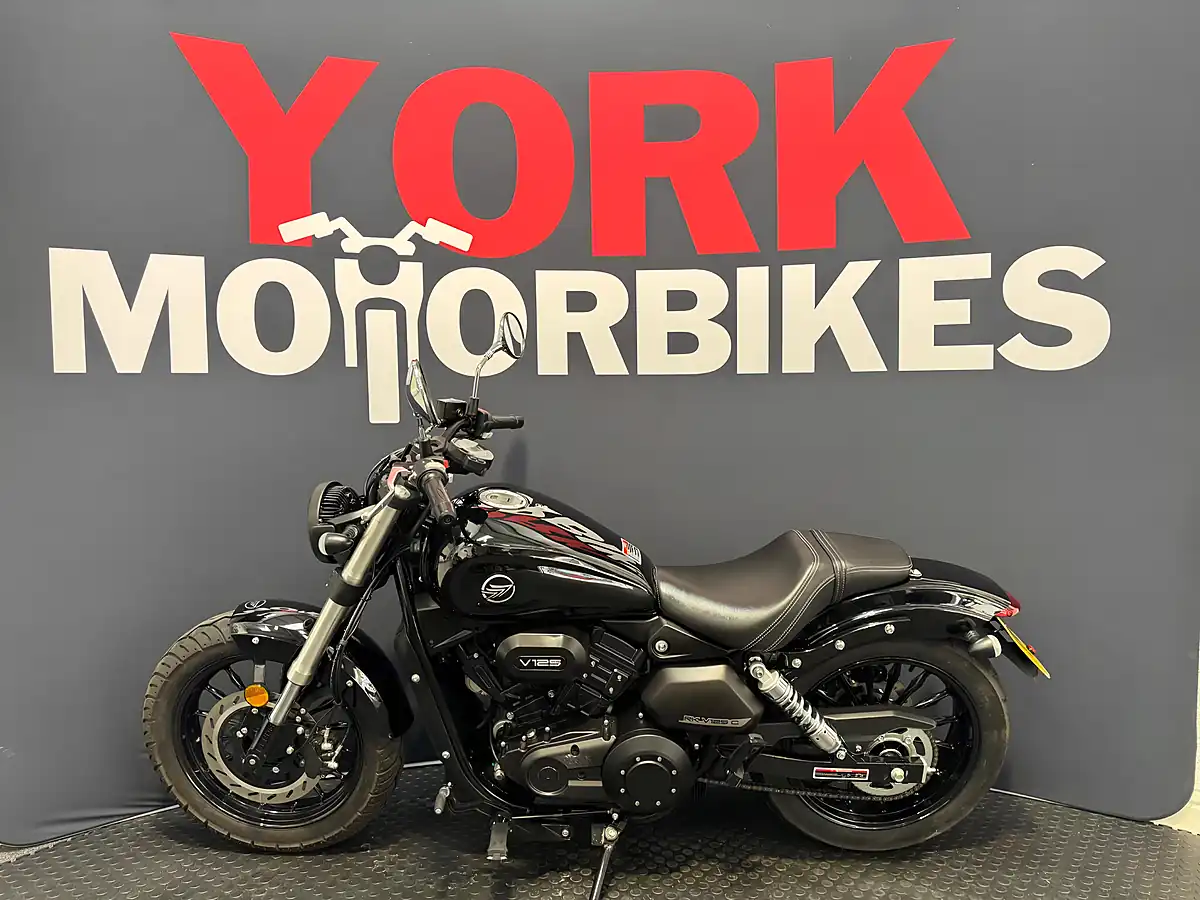 Used 2025 Keeway Rkv 125 C - Interior and Exterior details 2