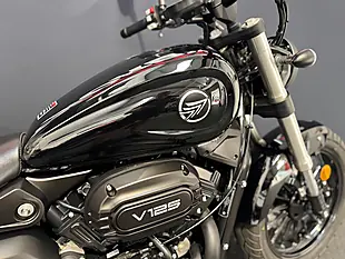 Used 2025 Keeway Rkv 125 C - Interior and Exterior details 9