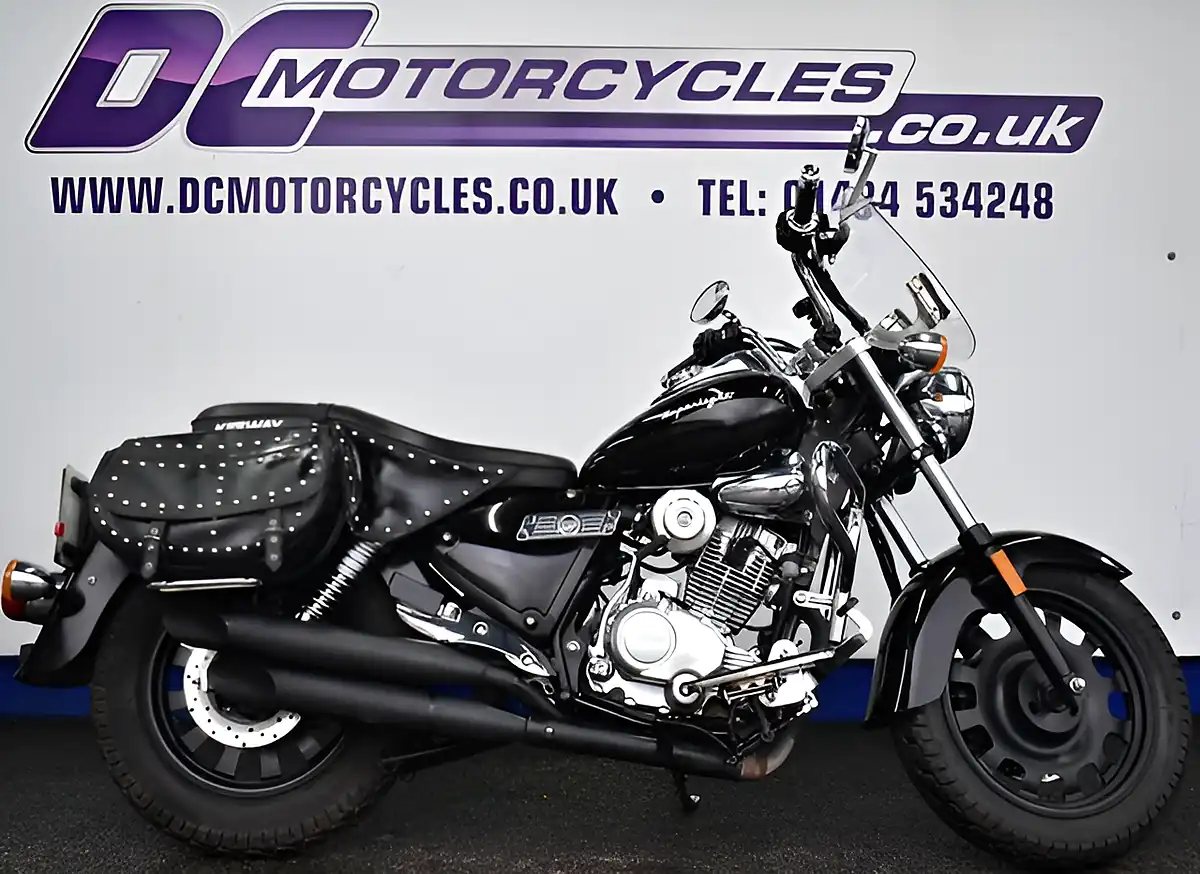 Used 2025 Keeway Superlight 125 Custom Cruiser Black - Front View