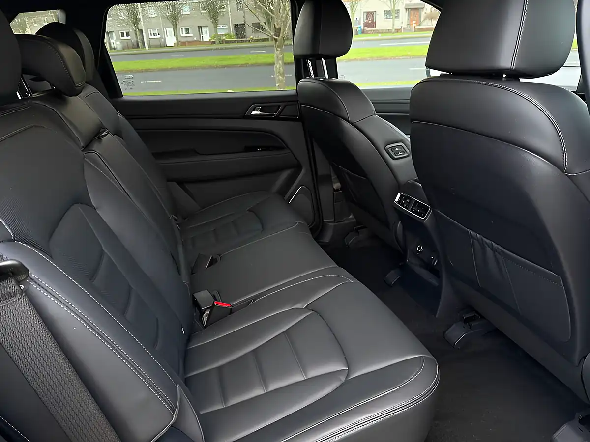 Used 2025 KGM Rexton K40 Grey - Interior and Exterior details 14